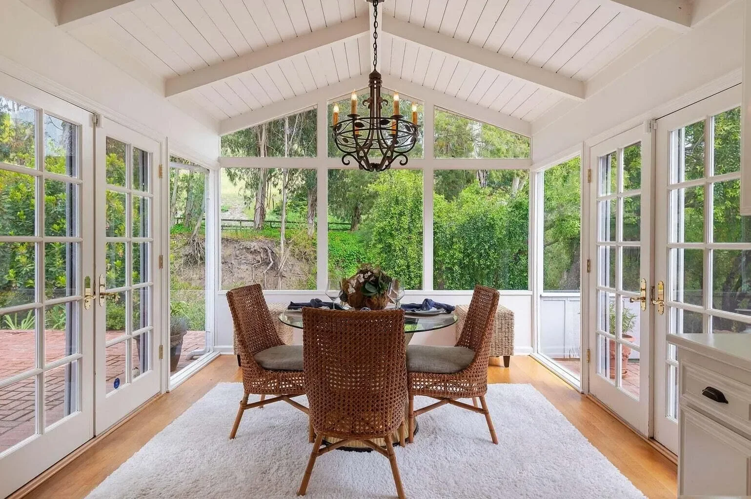 380 Sheffield Drive, Montecito, California, United States. - Photo 4