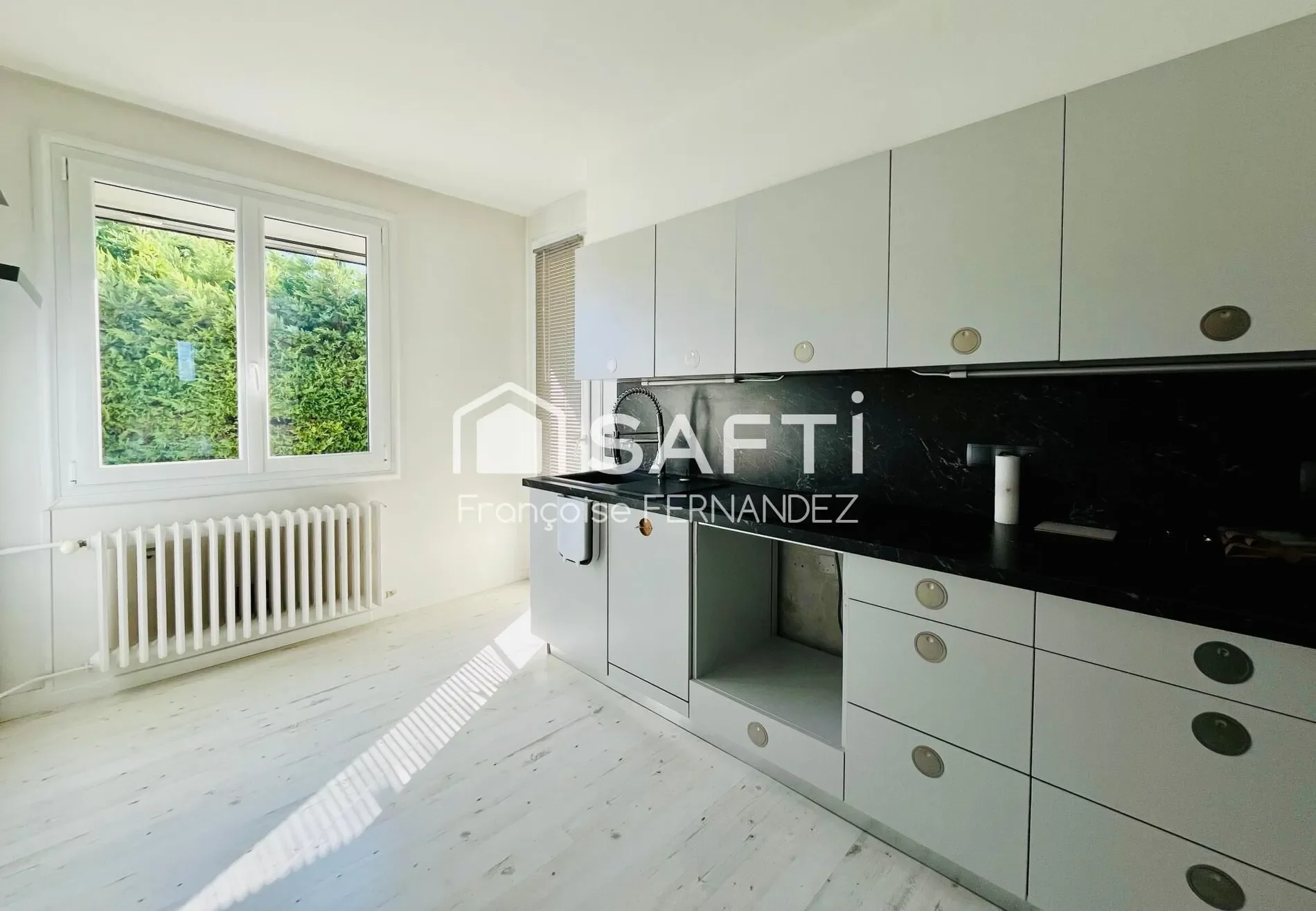 Gallery photo 4