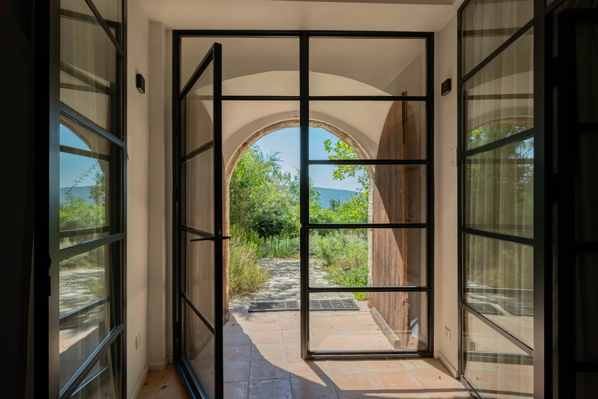 Forcalquier, Provence-Alpes-Côte d'Azur, France. - Photo 24