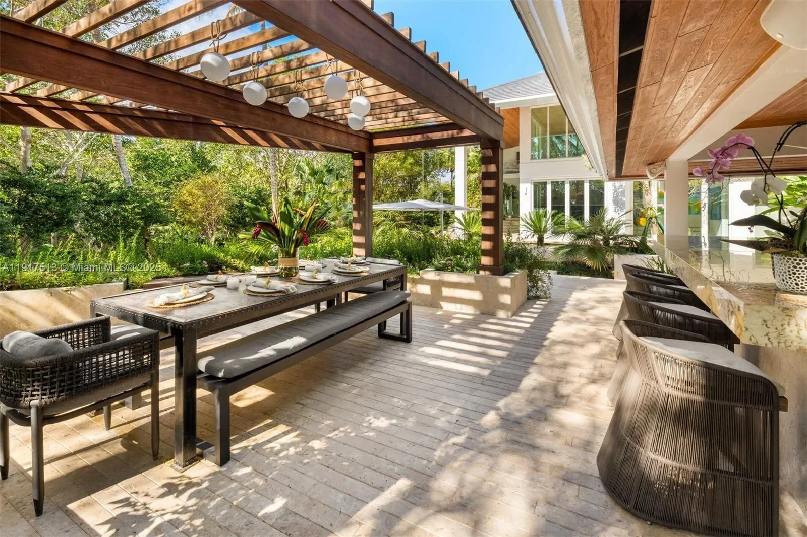 7150 W Lago Dr, Miami, Florida, United States. - Photo 49