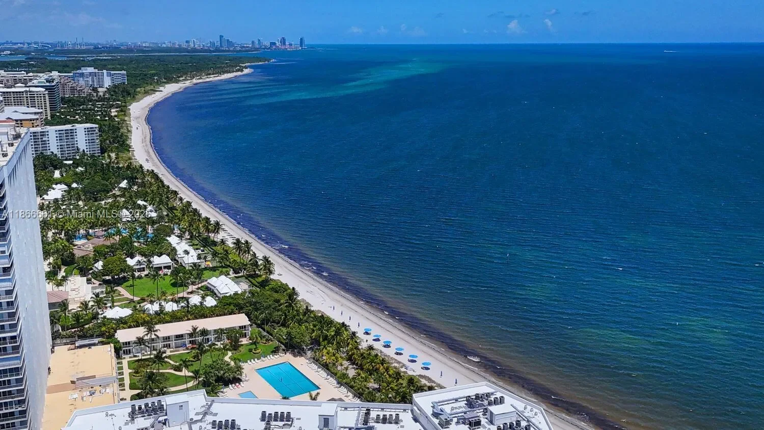 265 Grapetree Dr 110, Key Biscayne, Florida, United States. - Photo 36