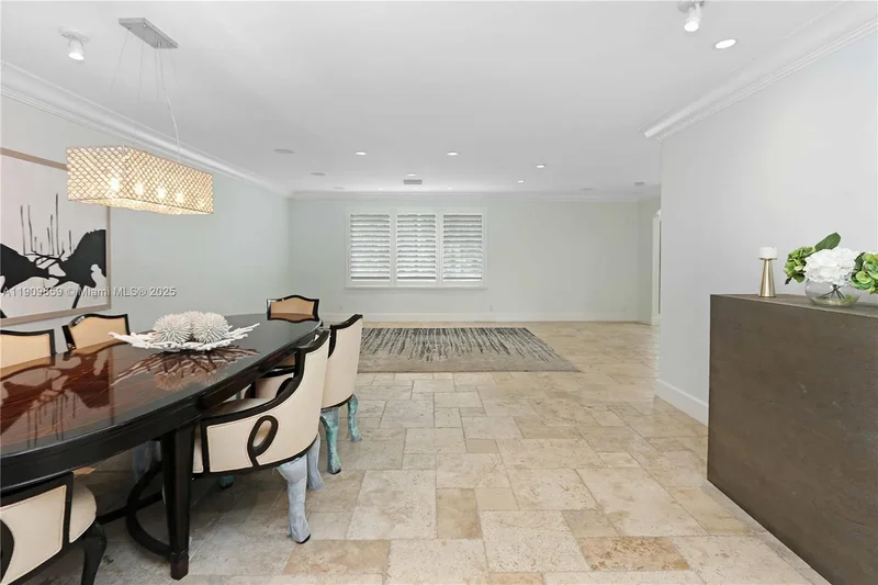 1108 Washington St, Hollywood, Florida, United States. - Photo 2