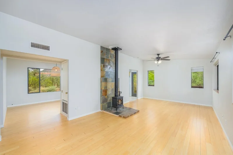 40 Cascade Drive , Sedona, AZ 86336, Sedona, Arizona, United States. - Photo 13