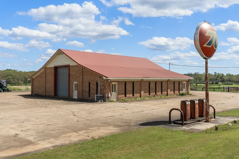 221 John Ray Lane , Eastaboga, AL 36260, Eastaboga, Alabama, United States. - Photo 60