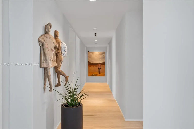 1000 Biscayne Blvd 3201, Miami, Florida, United States. - Photo 53