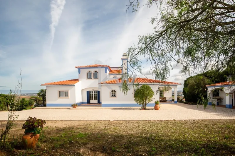 Mafra Town House