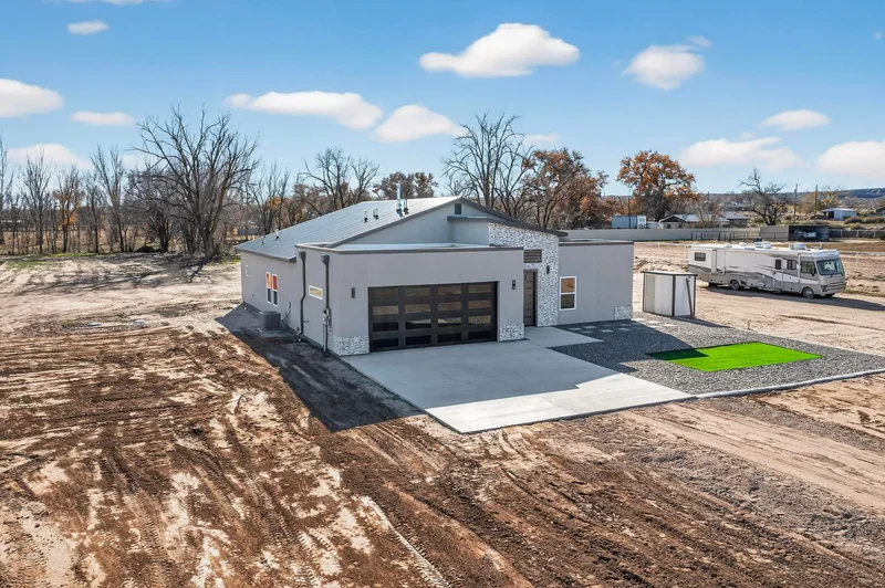 56 Lopez Road, Belen, NM 87002, Belen, New Mexico, United States. - Photo 63