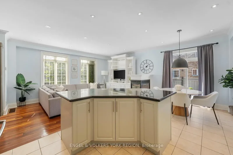 2 Fiorentina Avenue, Vaughan, Ontario, Canada. - Photo 24