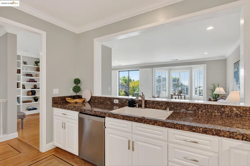 64 Schooner Hl, Oakland, California, United States. - Photo 19