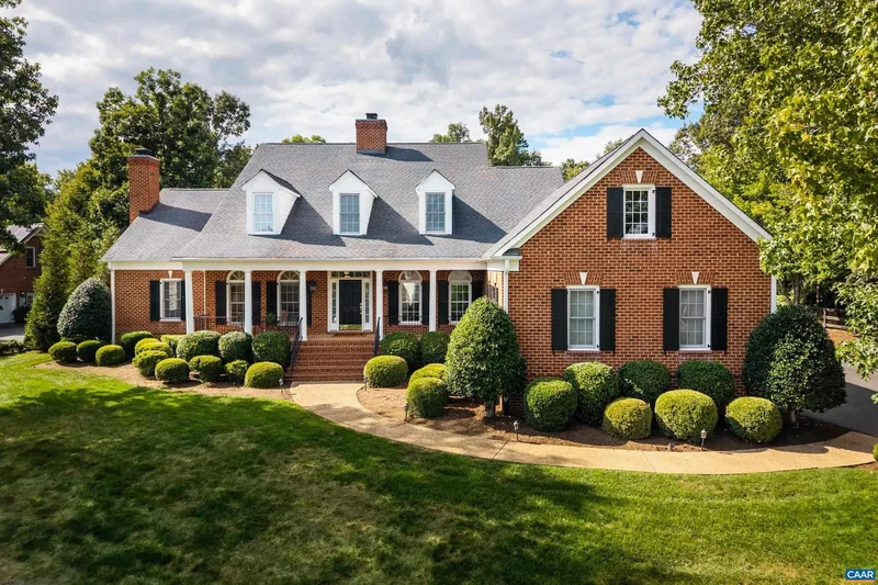 timeless elegance in GLENMORE