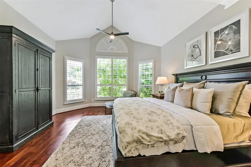 650 Oak Drive, Friendswood, Texas, United States. - Photo 46