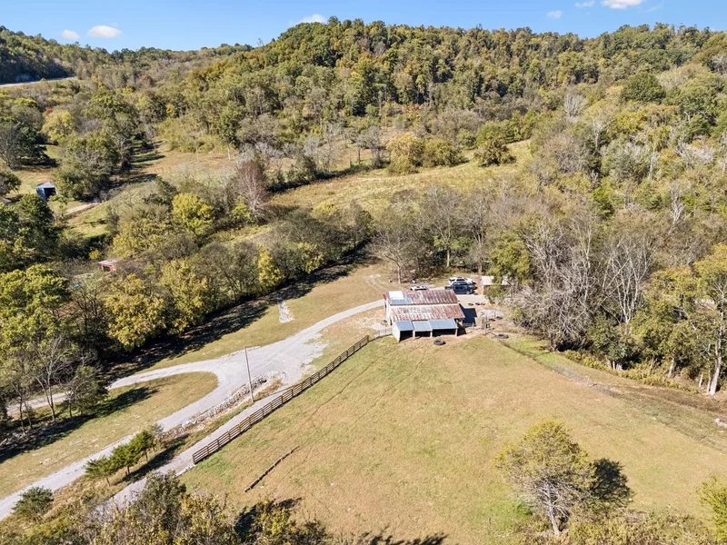2846 Fuller Hollow Rd , Cornersville, TN 37047, Cornersville, Tennessee, United States. - Photo 64