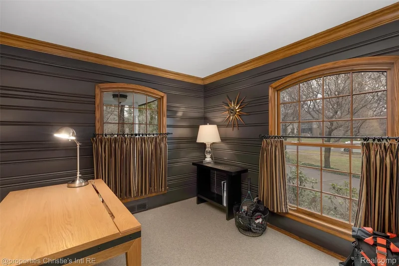 1059 Berkshire Road, Grosse Pointe Park, Michigan, United States. - Photo 9