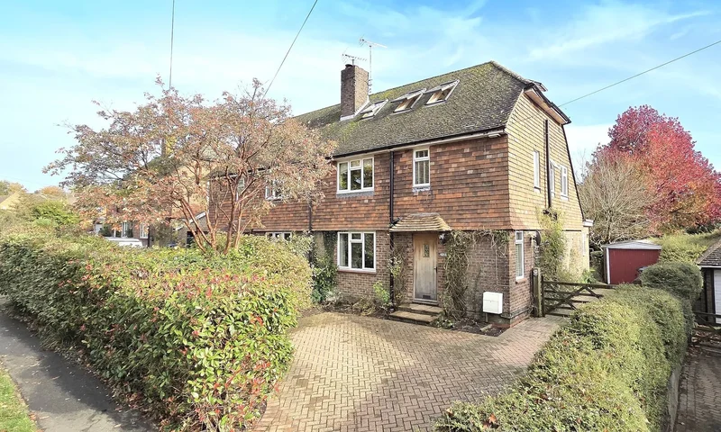 7 Oaklands, Ardingly, Haywards Heath, RH17 6UE, Ardingly, England, United Kingdom. - Photo 4