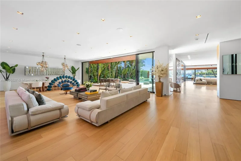 126 W San Marino Dr, Miami Beach, Florida, United States. - Photo 2