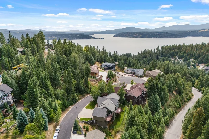 3517 E Falcon Ridge Ct, Coeur d'Alene, ID 83814, Coeur d'Alene, Idaho, United States. - Photo 26