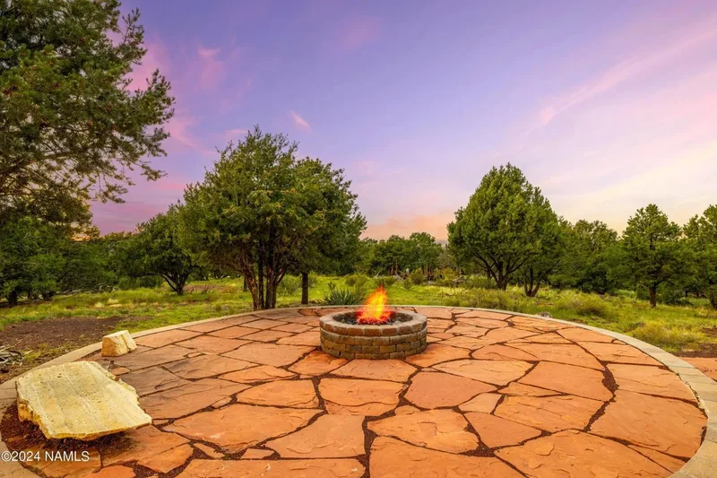 2667 Overlook, Williams, Arizona, United States. - Photo 14