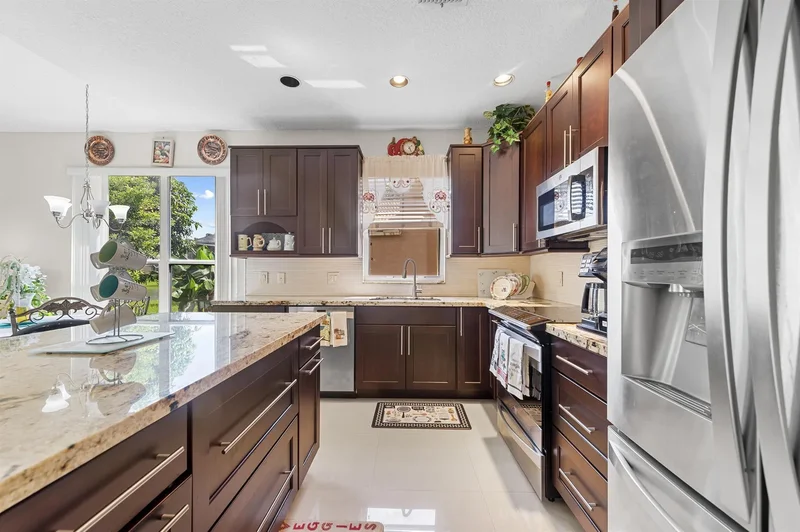 21196 Via Ventura, Boca Raton, FL 33433, Boca Raton, Florida, United States. - Photo 25