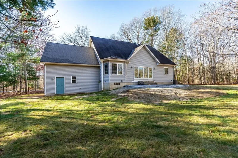 247 Glen Hill Drive, South Kingstown, Rhode Island, United States. - Photo 30