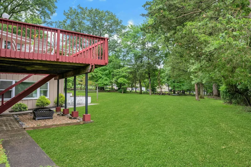 Copper Hill Road, Bridgewater Township, New Jersey, United States. - Photo 26