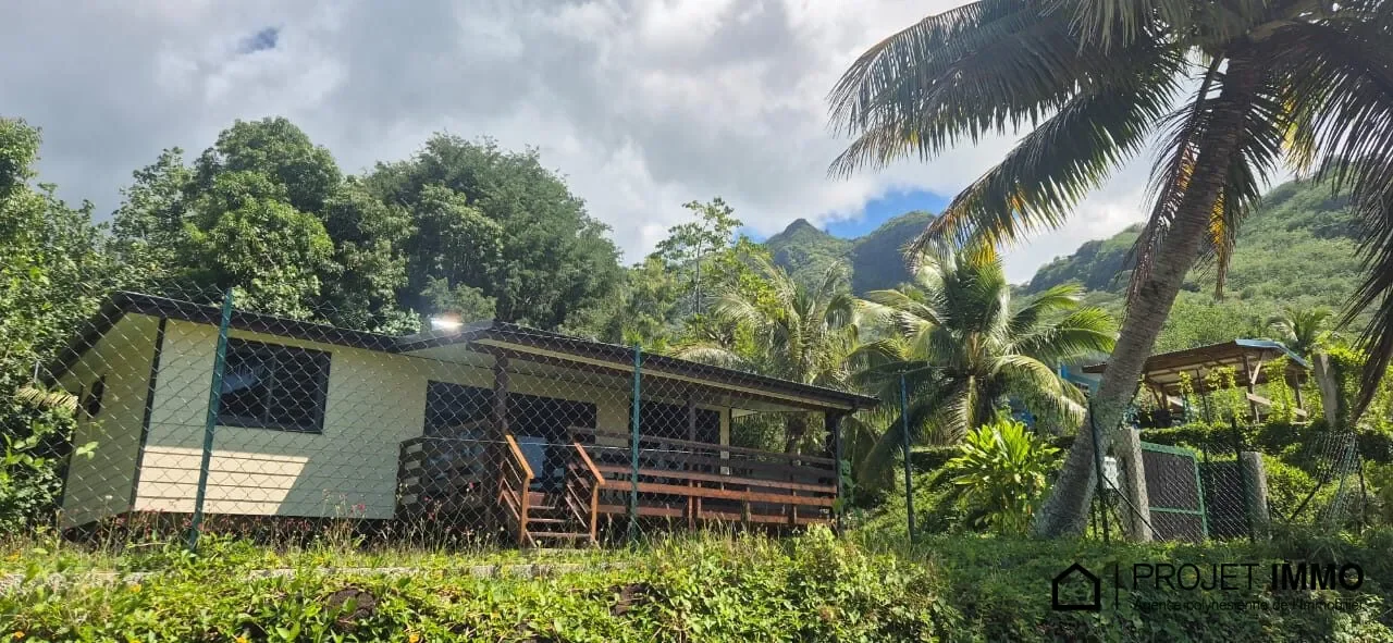 Exterior photo 3