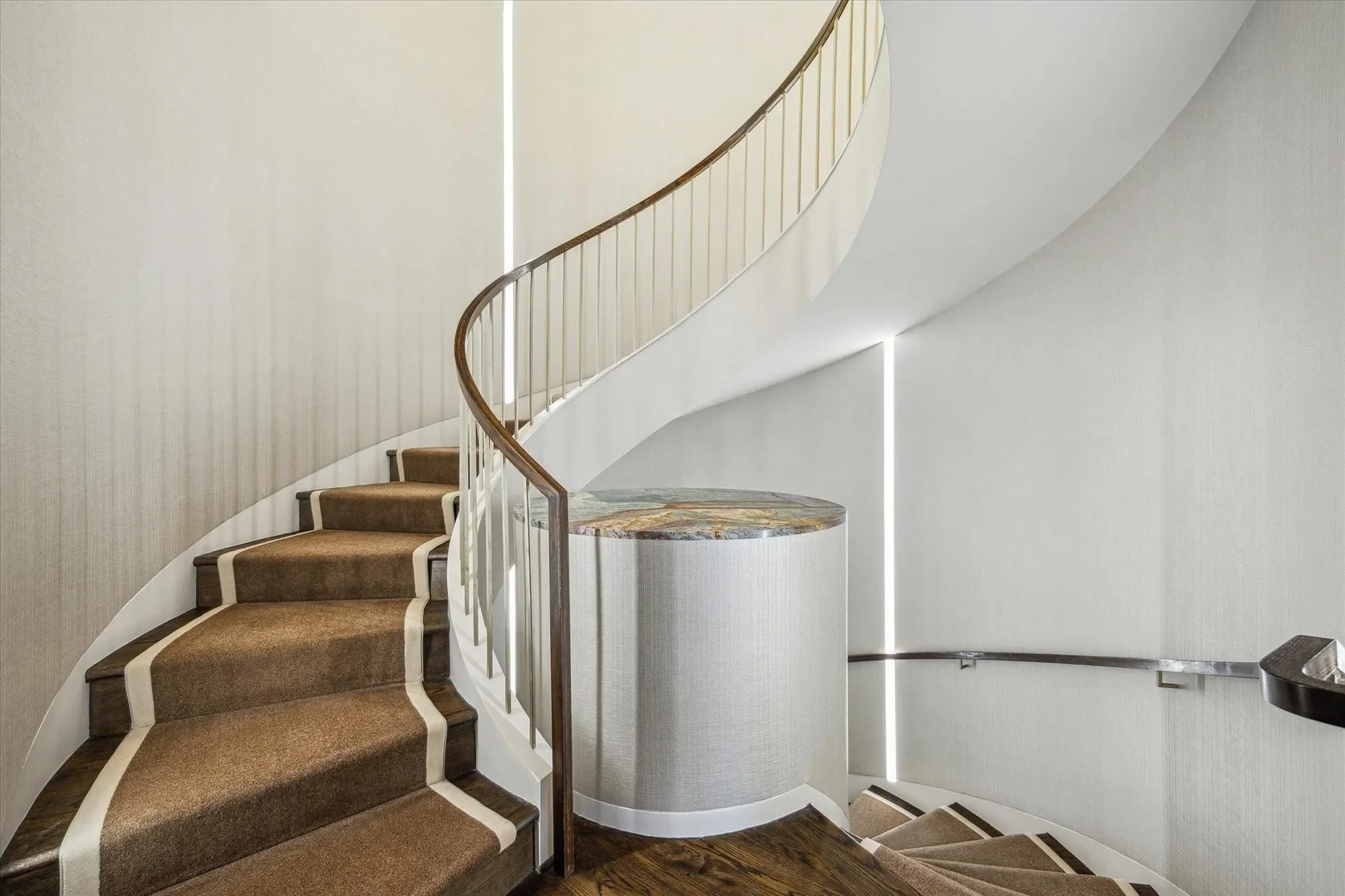 20 Eaton Square, Houston, Texas, United States. - Photo 27