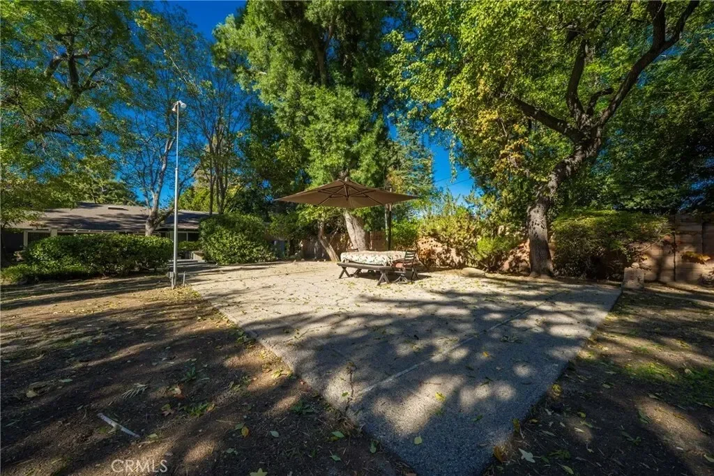 9356 Beckford, Los Angeles, California, United States. - Photo 6