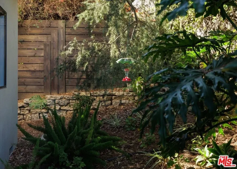 1358 Killarney Avenue, Los Angeles, California, United States. - Photo 47