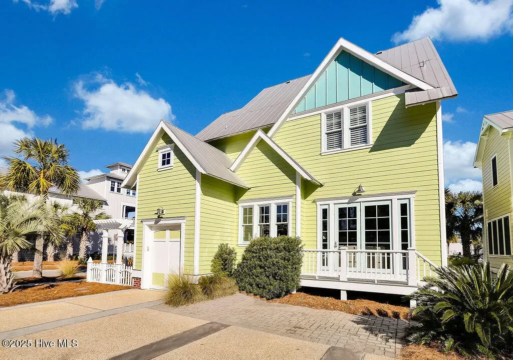 807 North Carolina Avenue, Carolina Beach, North Carolina, United States. - Photo 1
