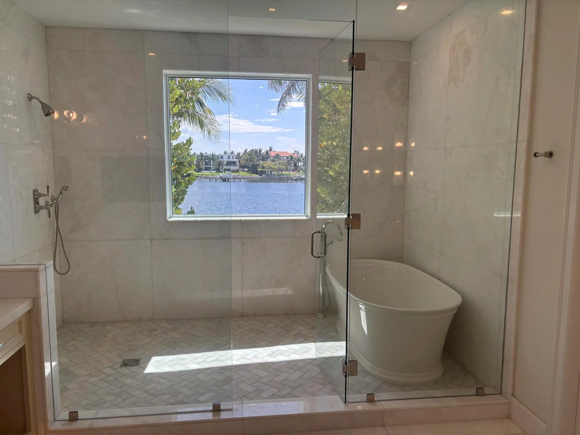 1690 Lands End Road, Lantana, Florida, United States. - Photo 18