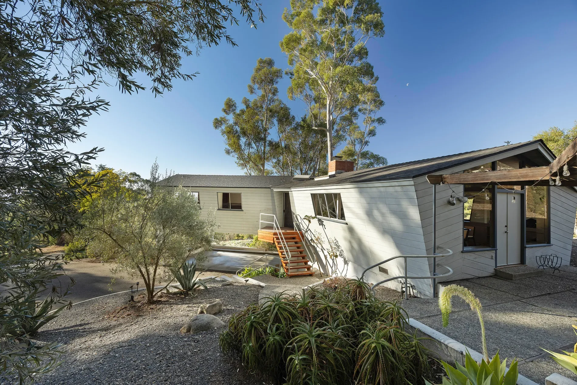 1030/1010 E Mountain Drive, Montecito, California, United States. - Photo 8
