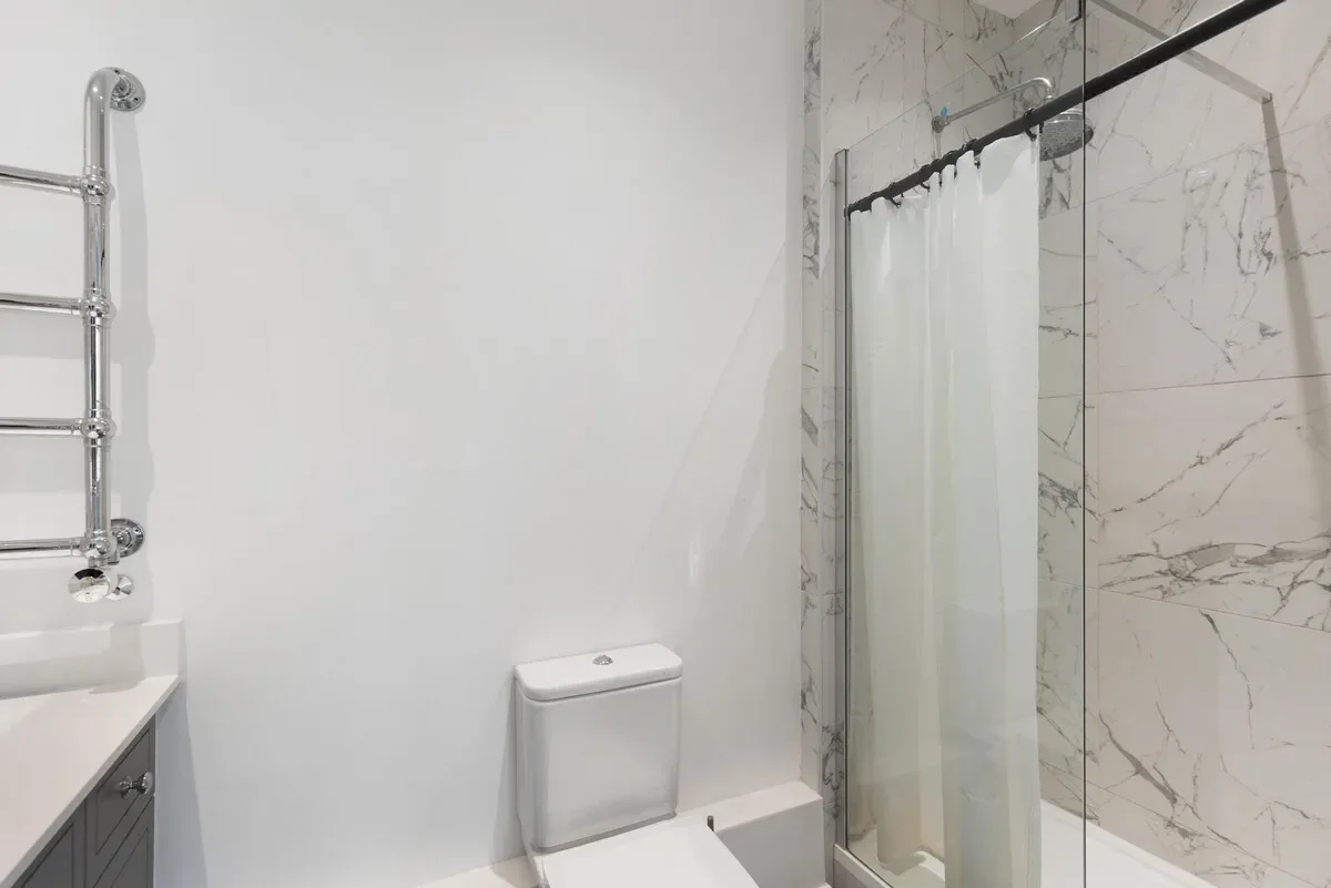 Gallery photo 2