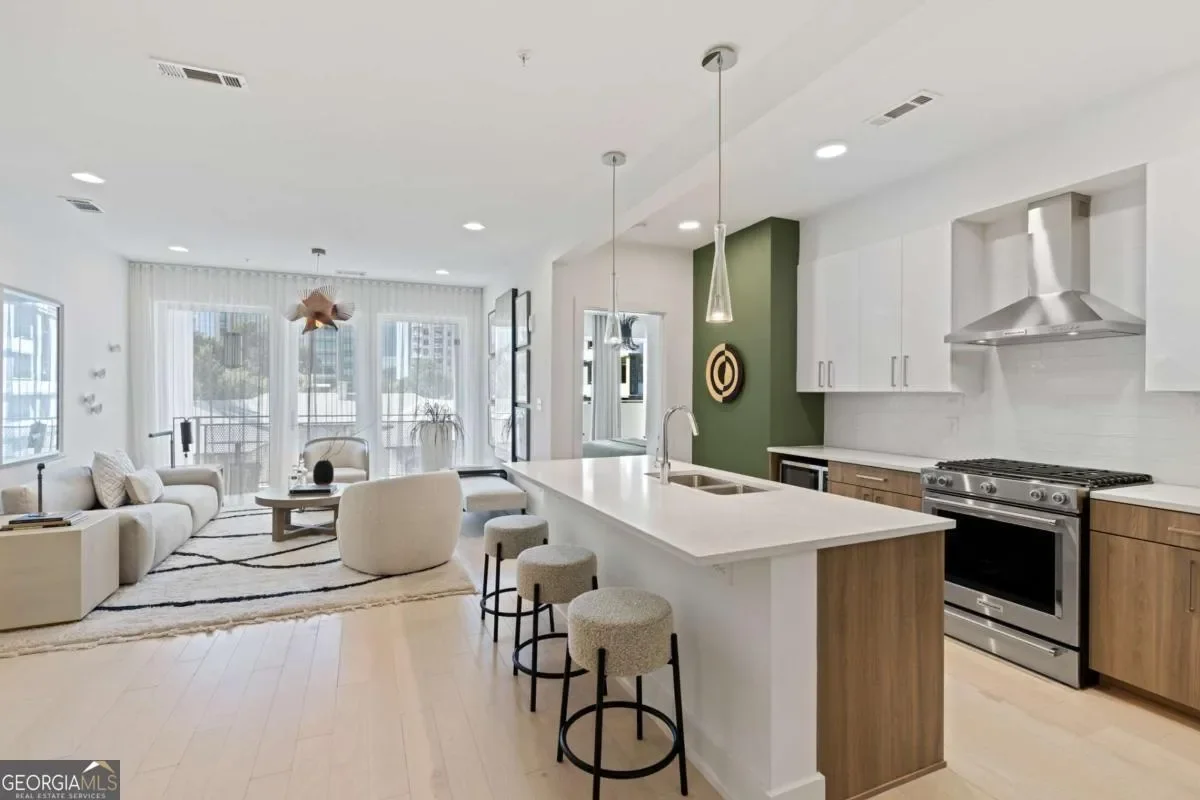 775 Juniper ST NE 227, Atlanta, Georgia, United States. - Photo 2