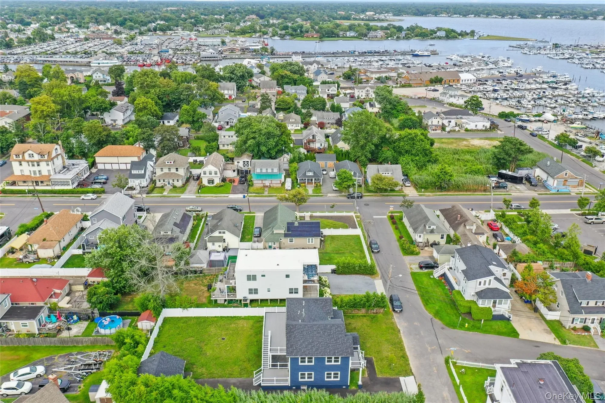 7 S Bay Avenue, Bay Shore, NY 11706, Bay Shore, New York, United States. - Photo 41