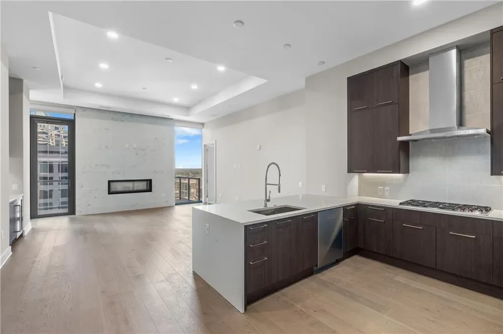 40 12th Street NE 1901, Atlanta, Georgia, United States. - Photo 15