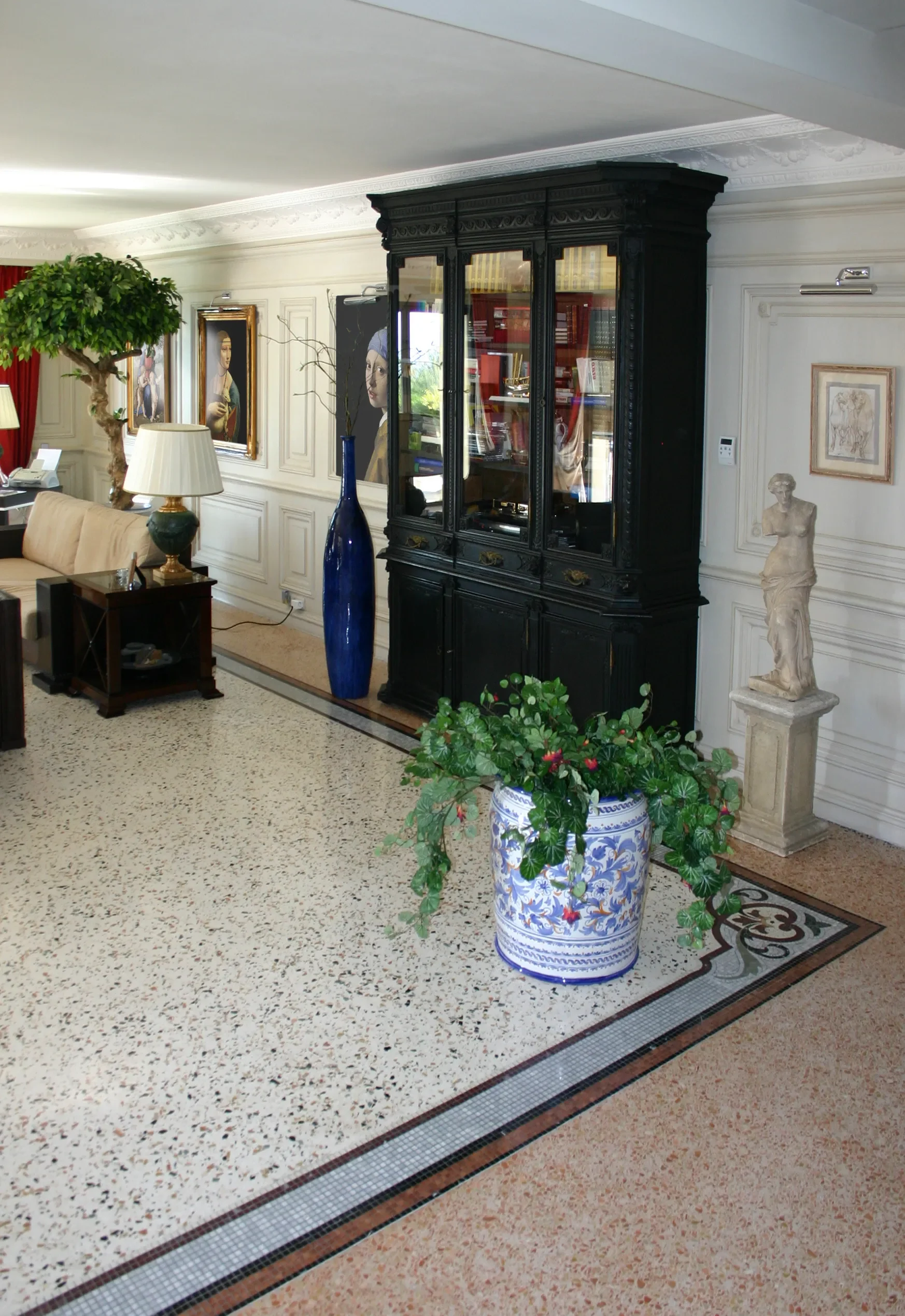 Cannes, France, Cannes, Provence-Alpes-Côte d'Azur, France. - Photo 19