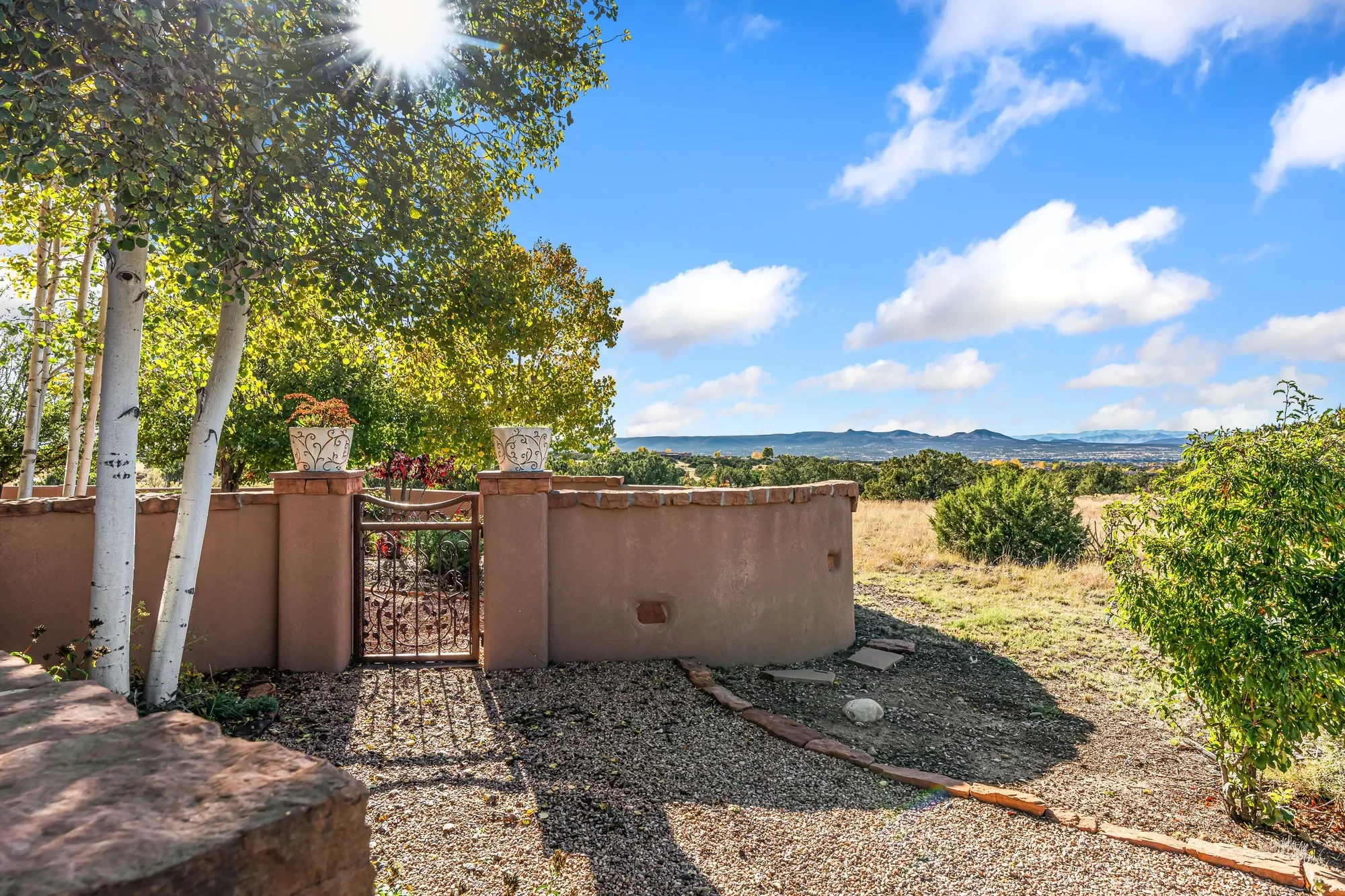 8 High Ridge Road , Santa Fe, NM 87506, Santa Fe, New Mexico, United States. - Photo 38