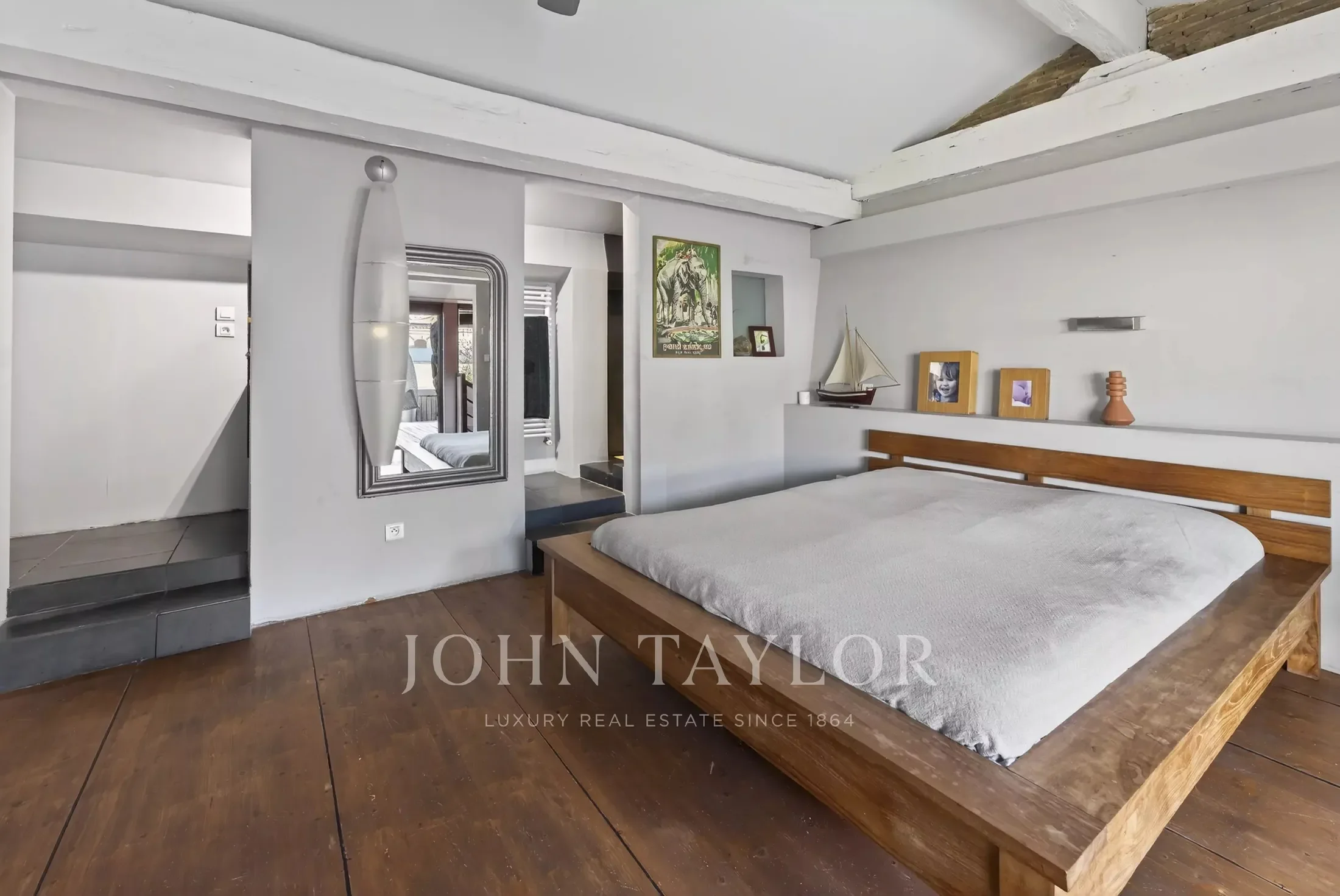 Gallery photo 3