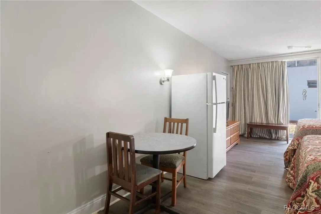 5565 E Silver Springs Boulevard, Silver Springs, FL 34488, Silver Springs, Florida, United States. - Photo 36