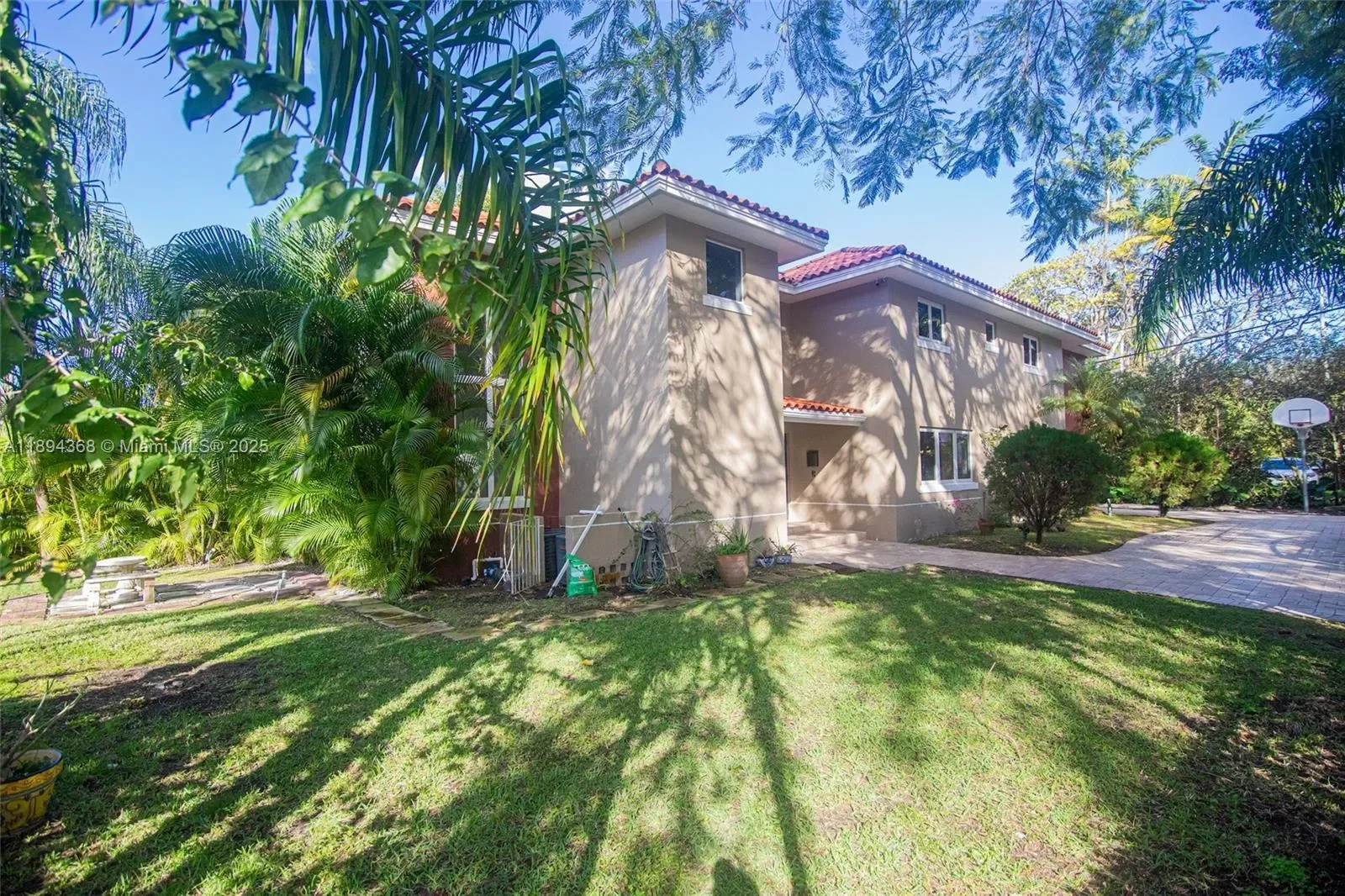 1543 Dorado Ave, Coral Gables, Florida, United States. - Photo 7
