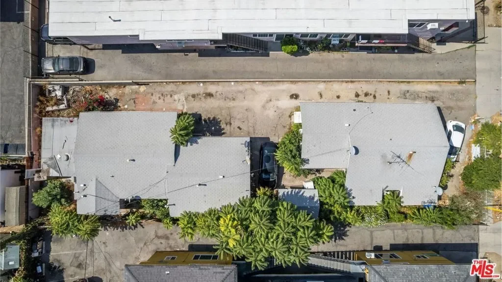 12012 Hart Street, Los Angeles, California, United States. - Photo 3