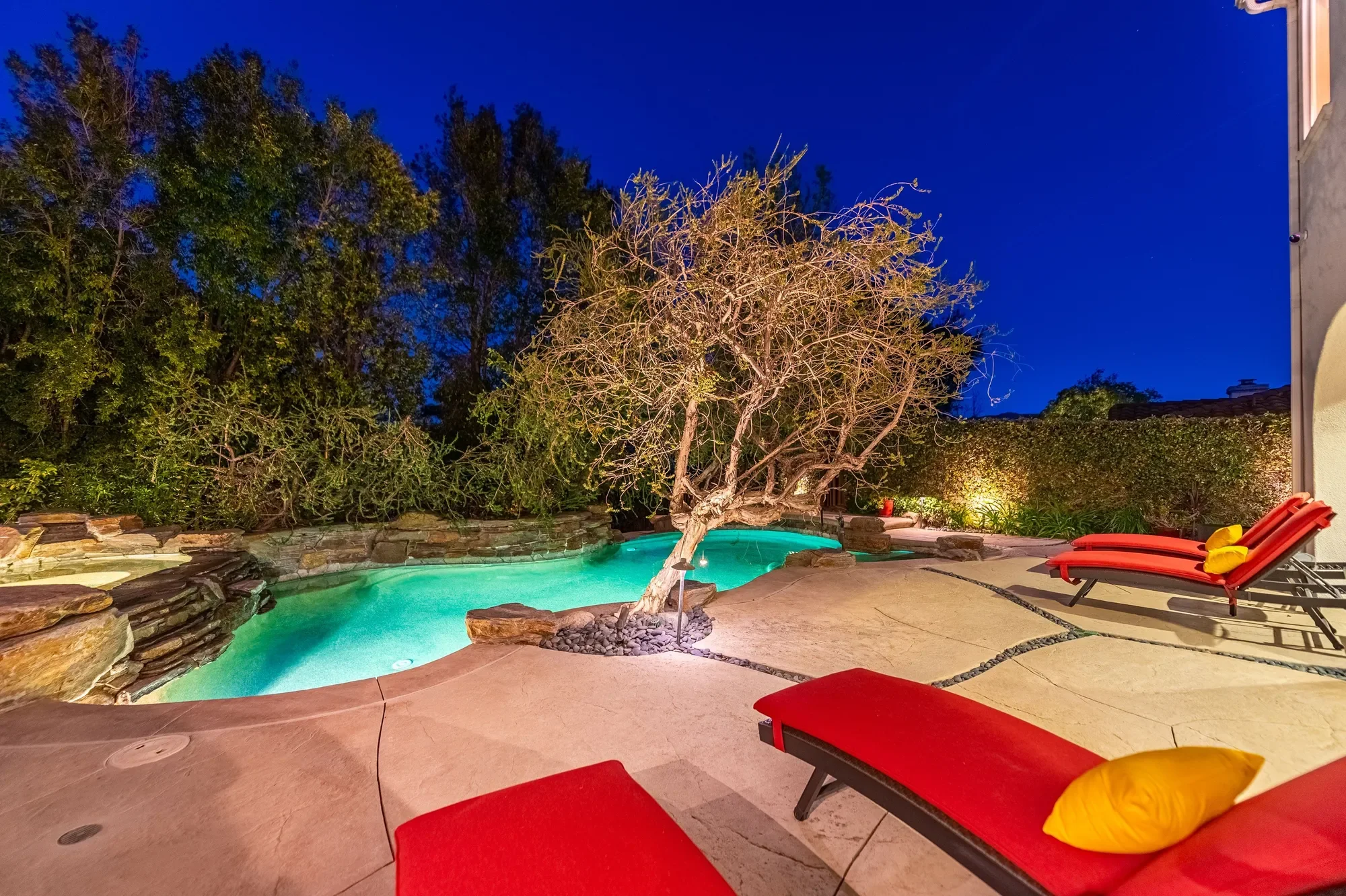 1008 N Country Club Drive, Simi Valley, CA 93065, Simi Valley, California, United States. - Photo 4