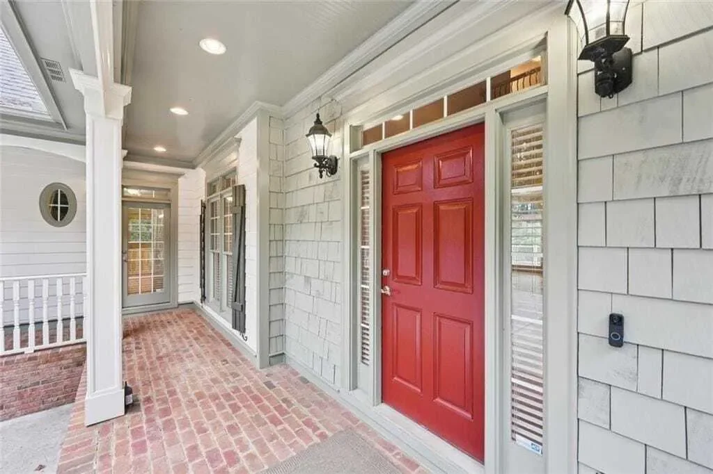 Exterior photo 12