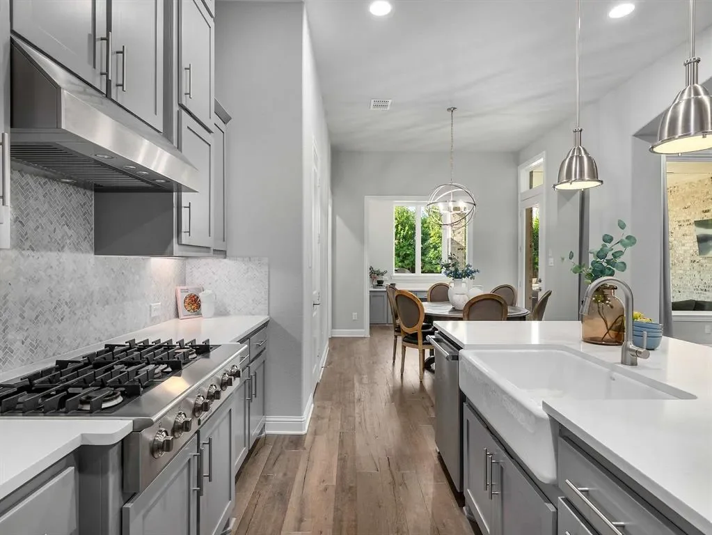 2201 Longmont Lane, Prosper, Texas, United States. - Photo 15