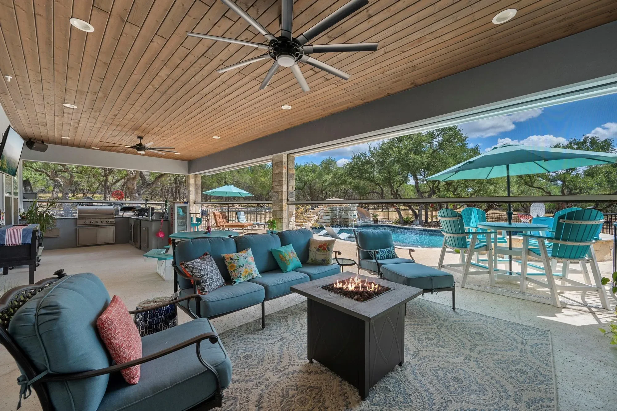 864 Coyote Ridge DR, Spring Branch, Texas, United States. - Photo 27
