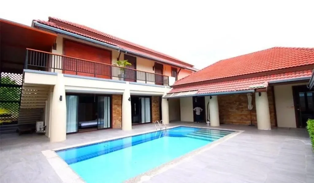 Prachuap Khiri Khan,, Hua Hin, Prachuap Khiri Khan, Thailand. - Photo 5