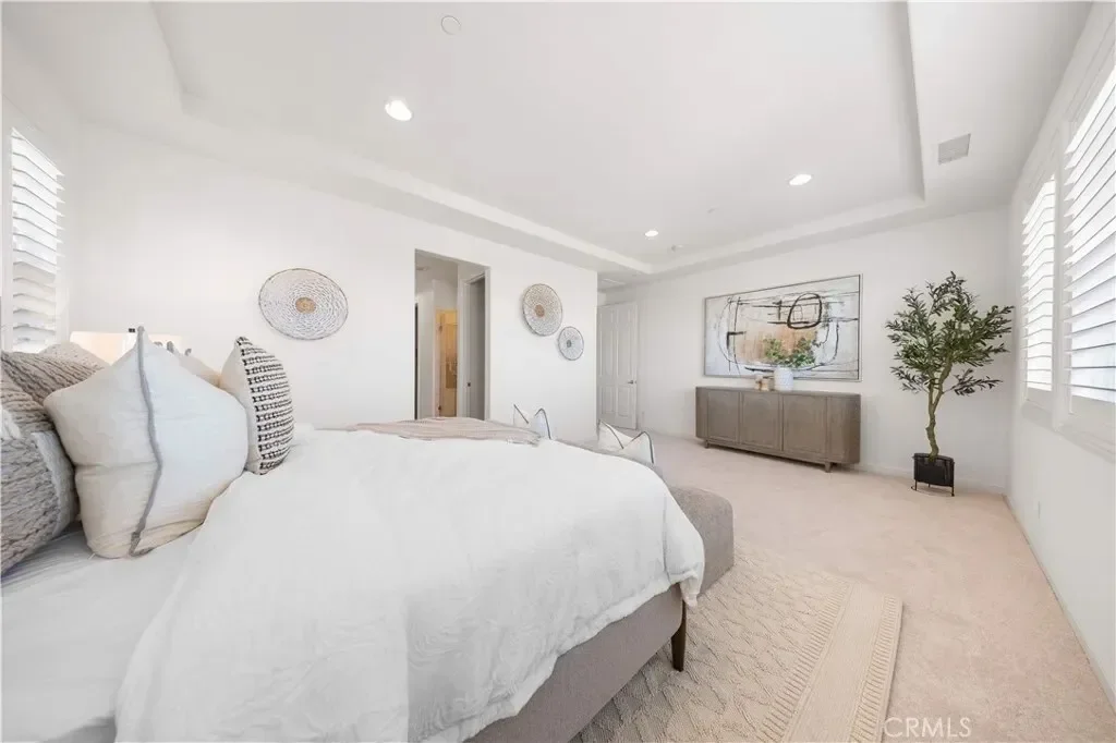 14 Snowberry, Lake Forest, California, United States. - Photo 42