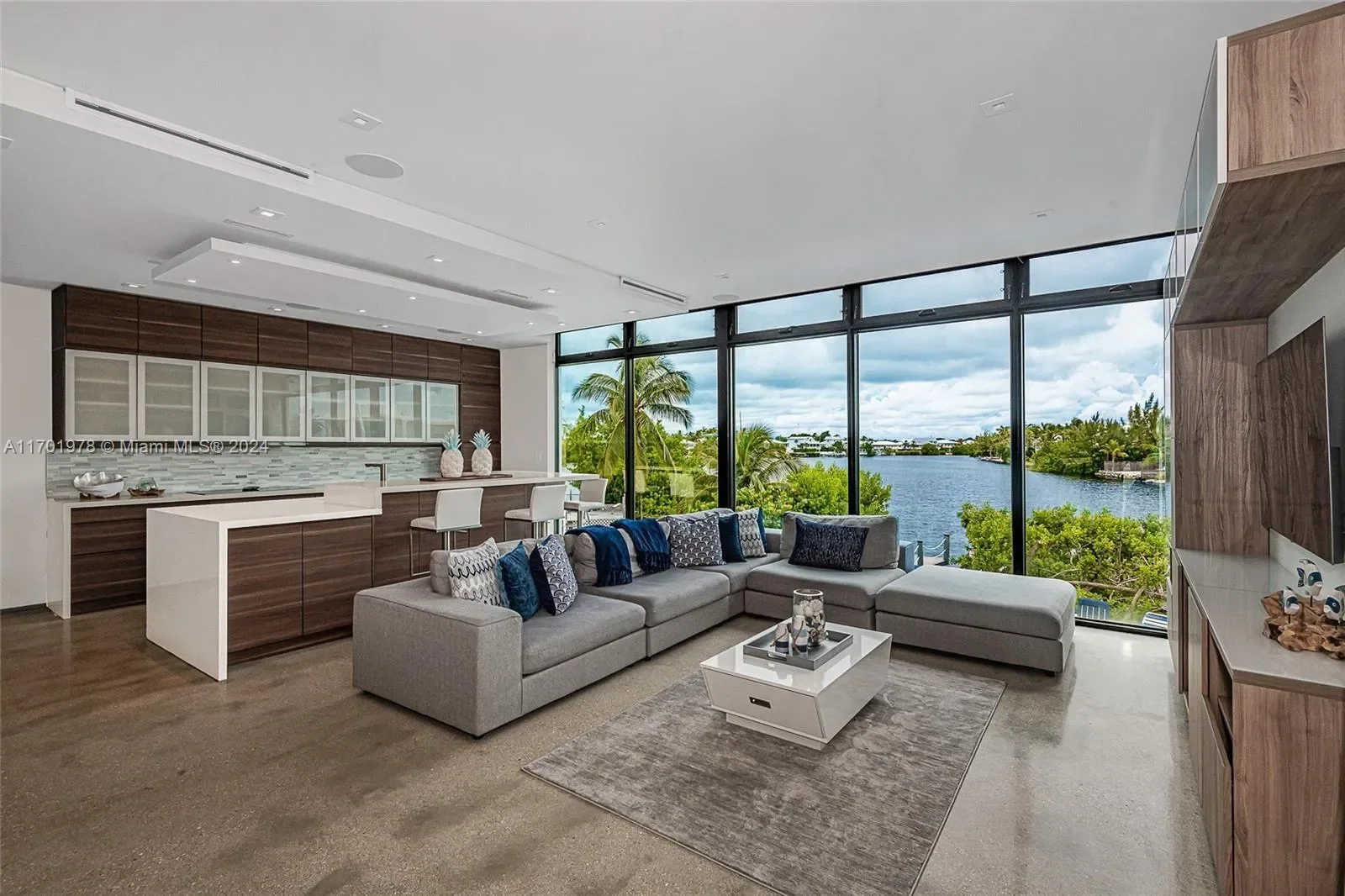 68 Mutiny Pl, Key Largo, Florida, United States. - Hero Image