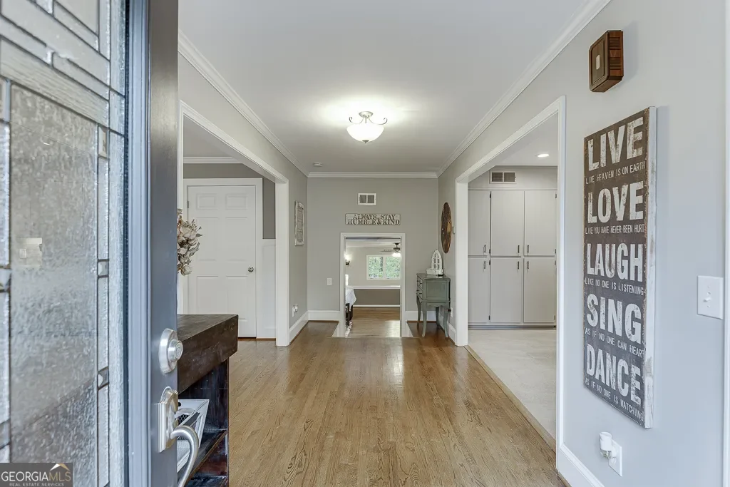 Gallery photo 2