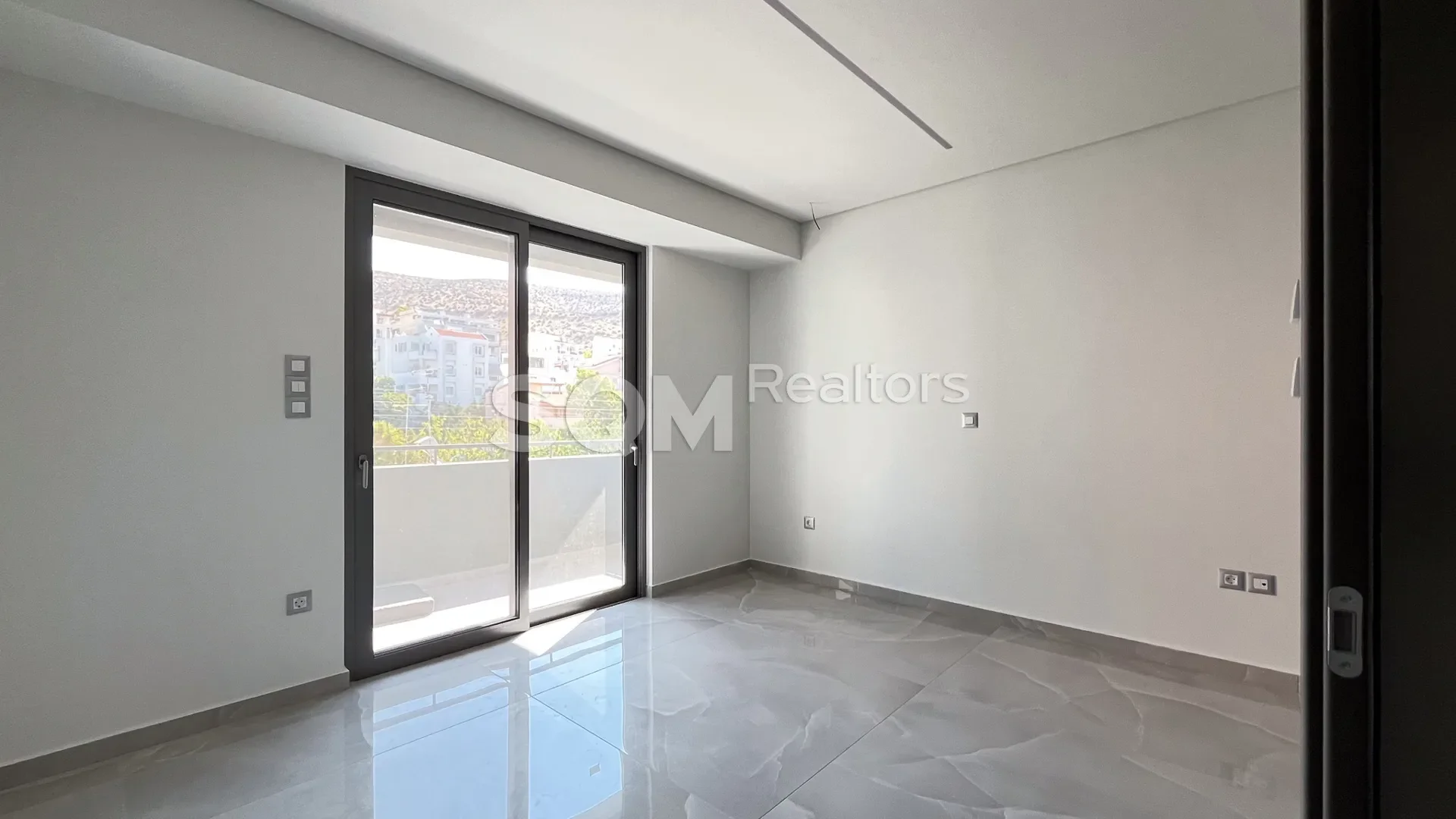 Gallery photo 6